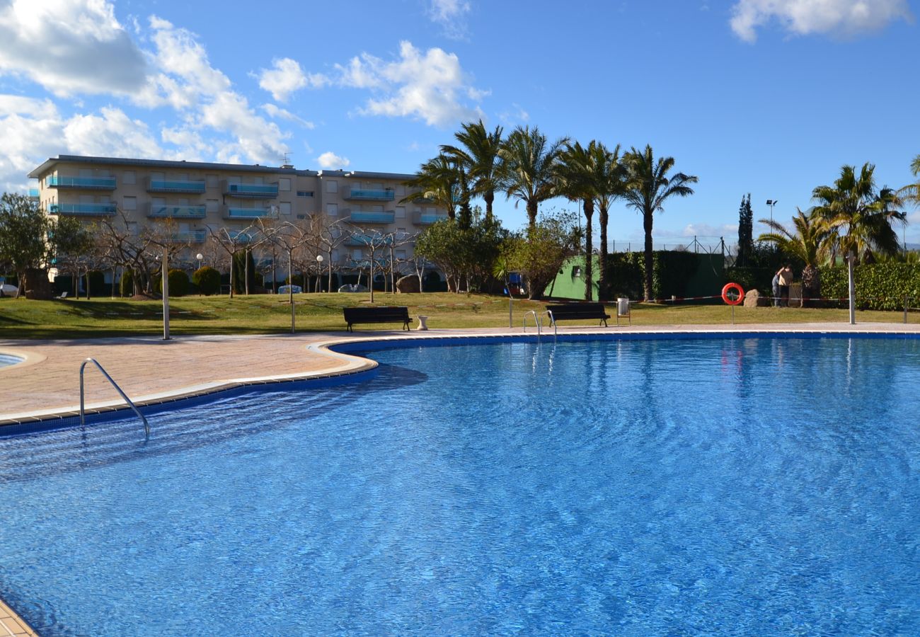 Apartamento en La Pineda - Los Juncos A: 20.000m2 jardín con piscinas,juegos,deportes-Gran Terraza-300m Playa 