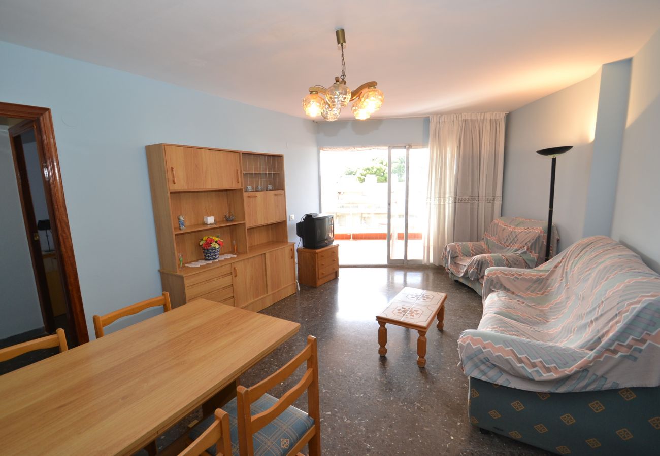 Apartamento en Cambrils - Solirene T2: 1ª línea playa Cambrils Vilafortuny-Piscina-A/C incluido-2Hab
