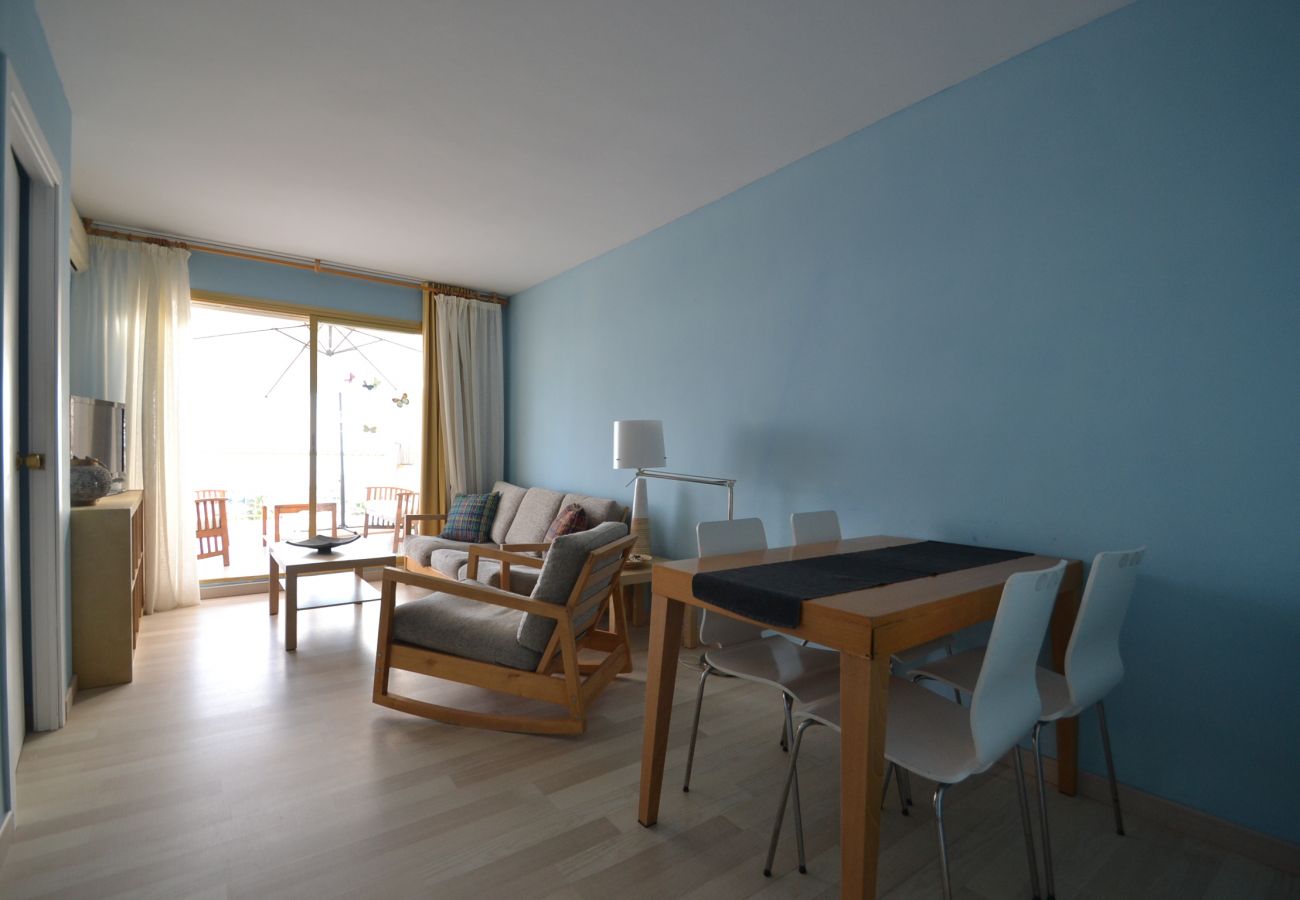 Apartamento en Salou - Atico Miramar:Terraza 130m2 con vistas mar y puerto Salou-Aire Wifi garaje y ropa incluidos