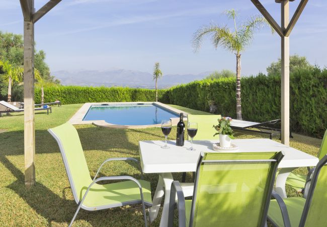 Finca en Llubi - Son Burguet espectacular finca tradicional, con piscina privada, gran jardín, terraza y barbacoa