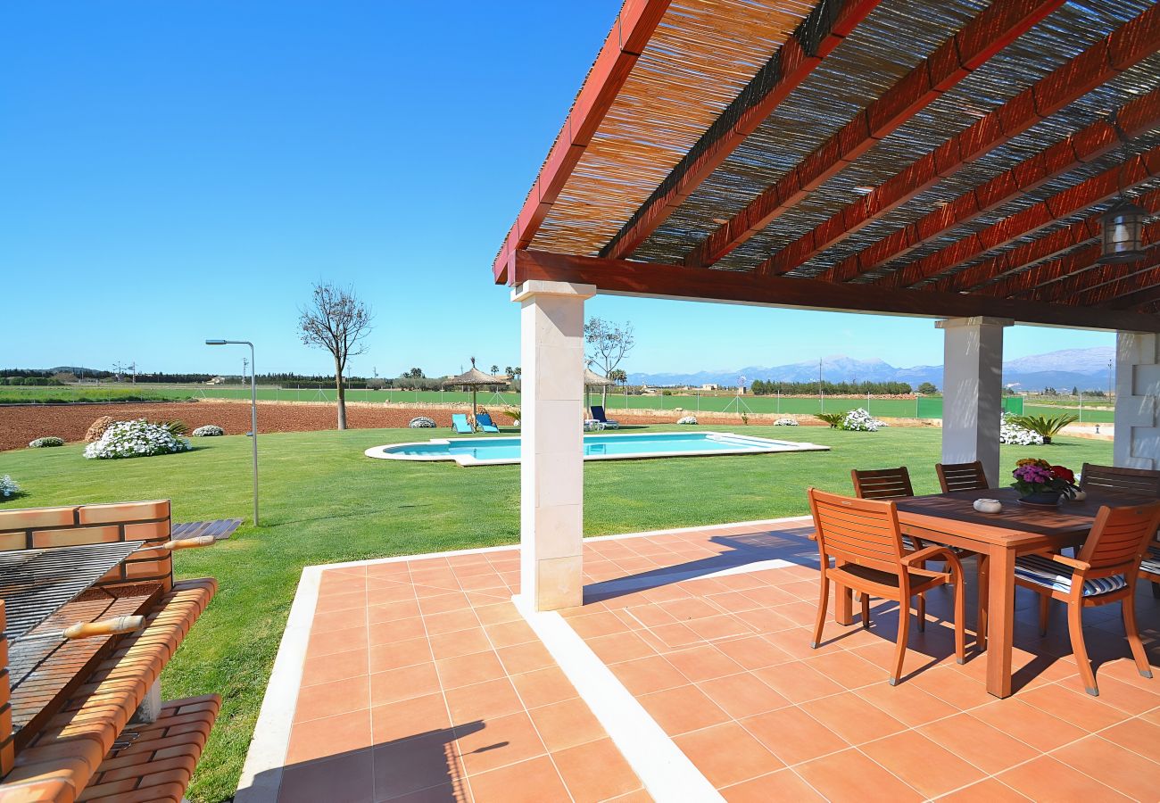 Finca en Muro - Flor de Sal 178 majestuosa villa moderna con piscina privada, aire acondicionado y barbacoa