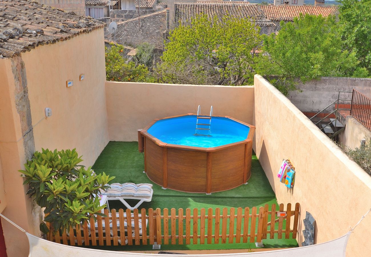 Casa en Petra - Es Forn 229 acogedora casa de pueblo con piscina privada, terraza y WiFi
