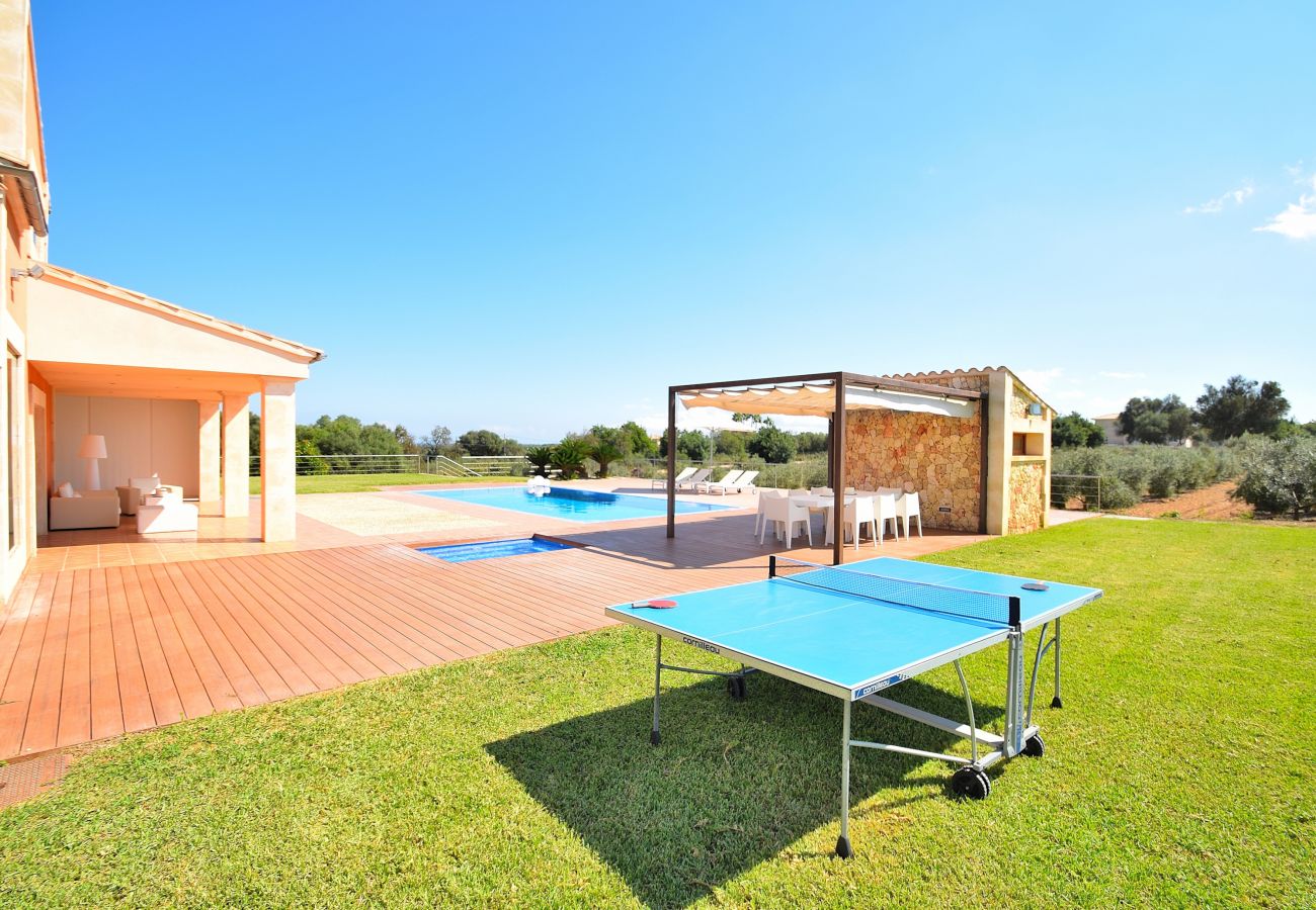 Villa en Muro - Son Morei de les Penyes 007 lujosa villa con piscina privada, jacuzzi, ping pong, barbacoa y aire acondicionado
