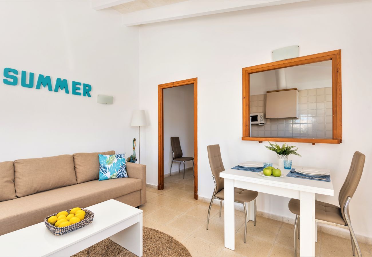 Apartamento en Cala´n Blanes - Apartamento J, dispone de bajada privada a la playa de plataformas de Calan Brut, con piscina privada y nuevo mobiliario!!