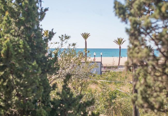 Villa en El Vendrell - R31 Espacioso chalet familiar a 20m de la playa