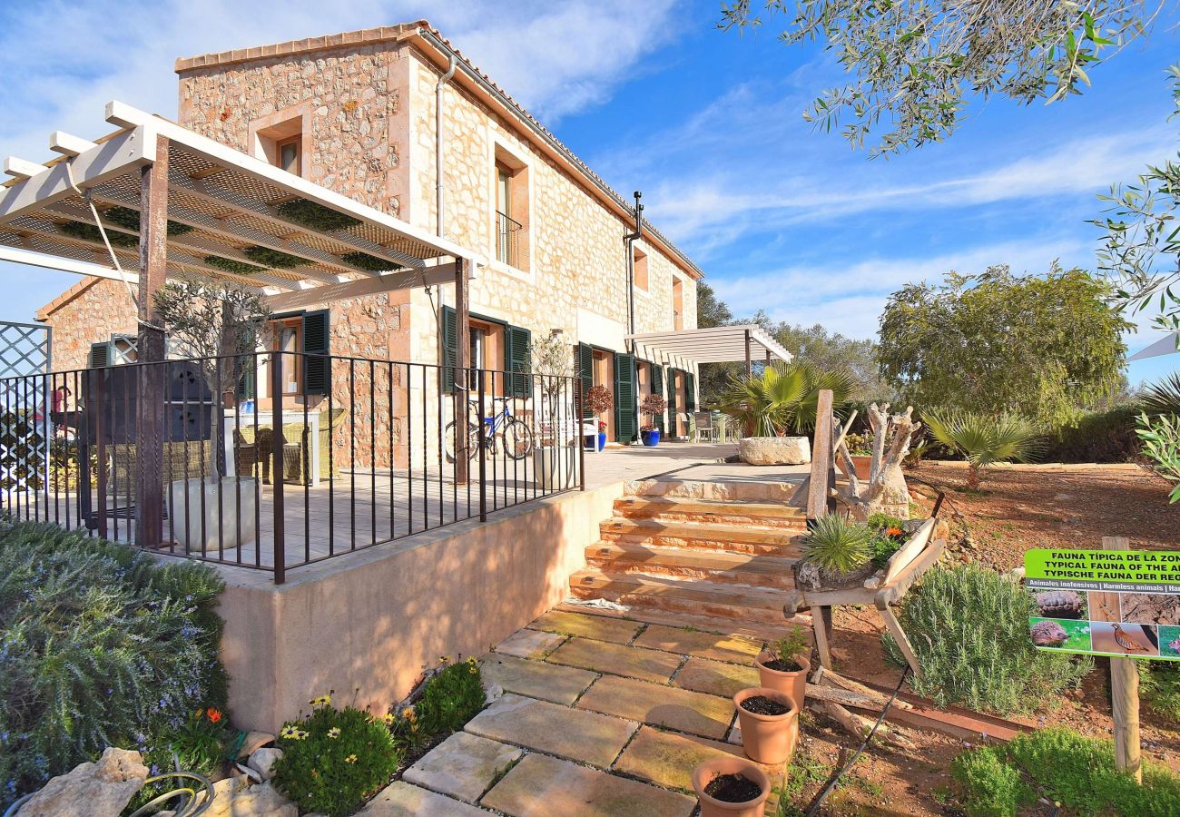 Villa en Ses Salines - Can Xesquet Comuna 168 maravillosa finca con piscina privada, gran terraza, bicicletas y WiFi