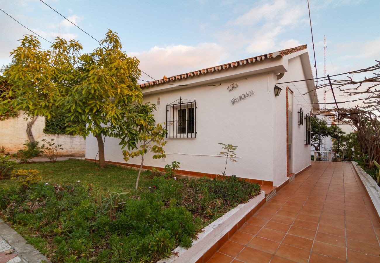Villa in Nerja - Villa Francisca with 3 bedrooms and Air Conditioning in Nerja Ref 289
