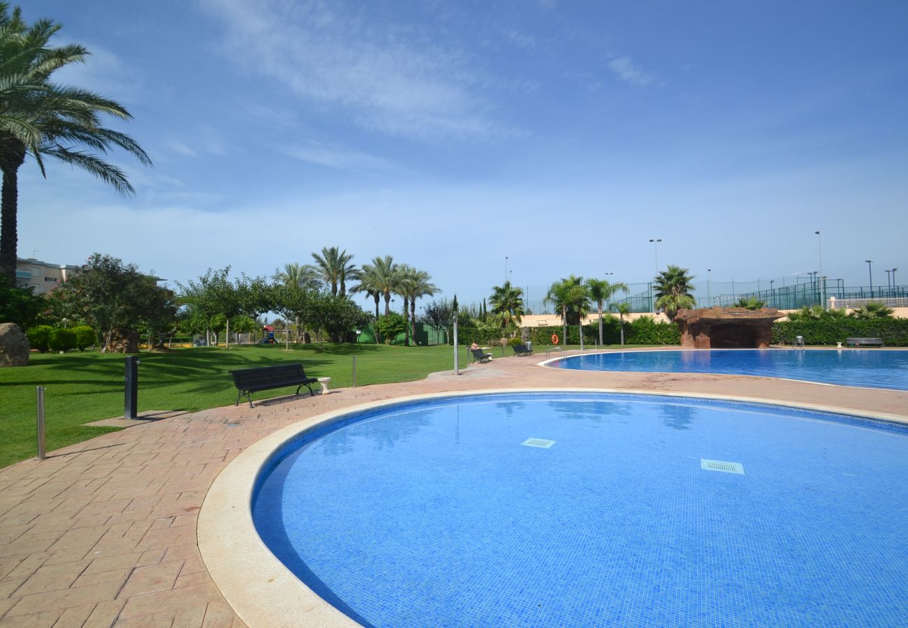 Apartment in La Pineda - Los Juncos M:Terrace-300m Beach-20.000m2 garden with pools,playground,sports