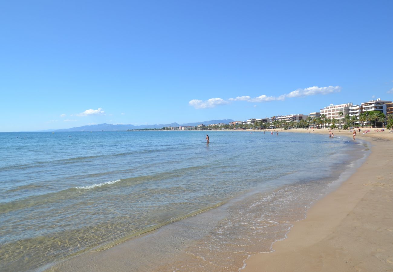 Apartment in Salou - Jaume I:In front of Salou's Beach and Promenade-2 bedrooms-Terrace with sea view