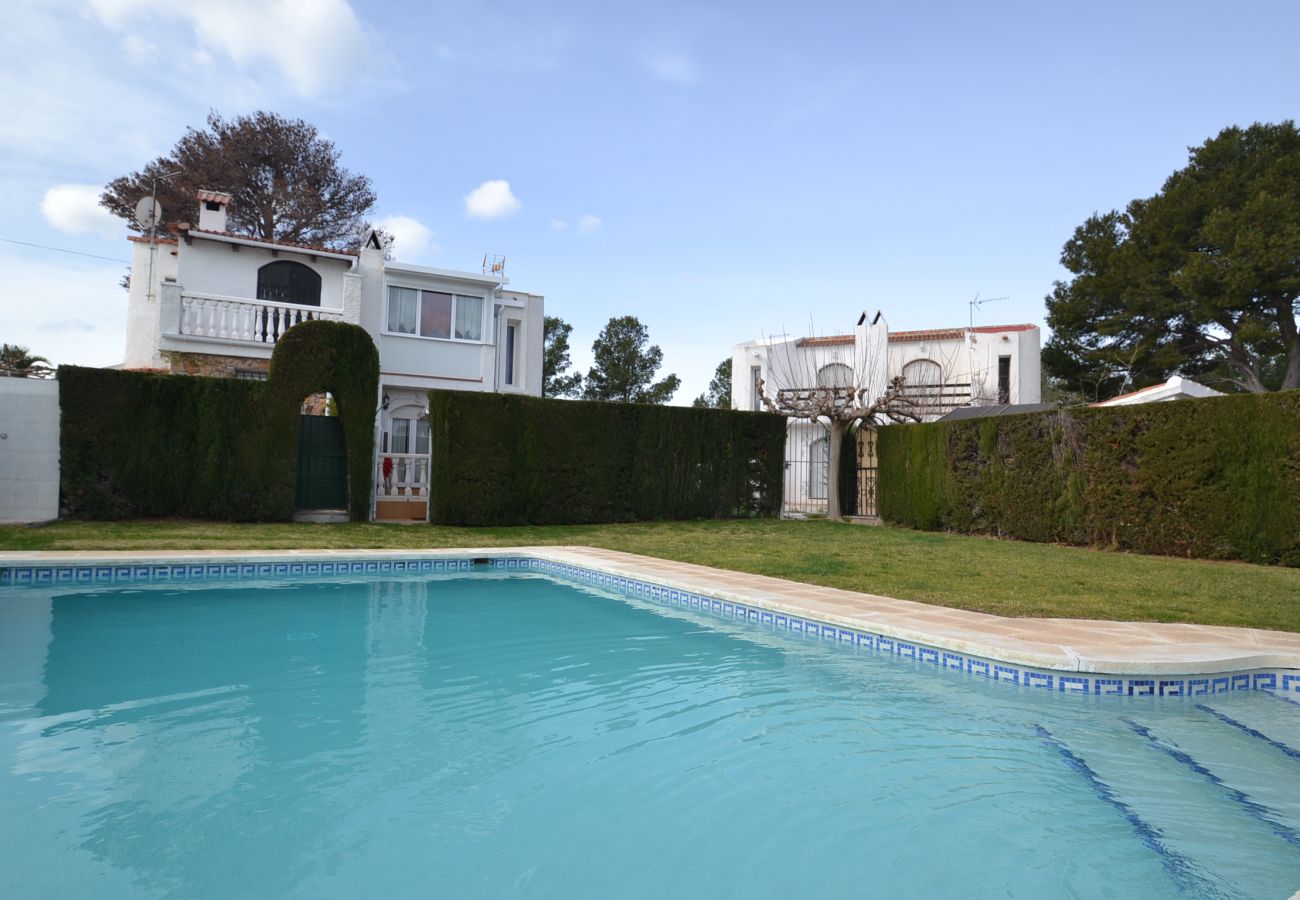 Villa in Miami Playa - Villa Eden Park 2:Terrace with barbecue & access pool-Family residence-Near beach Miami Playa