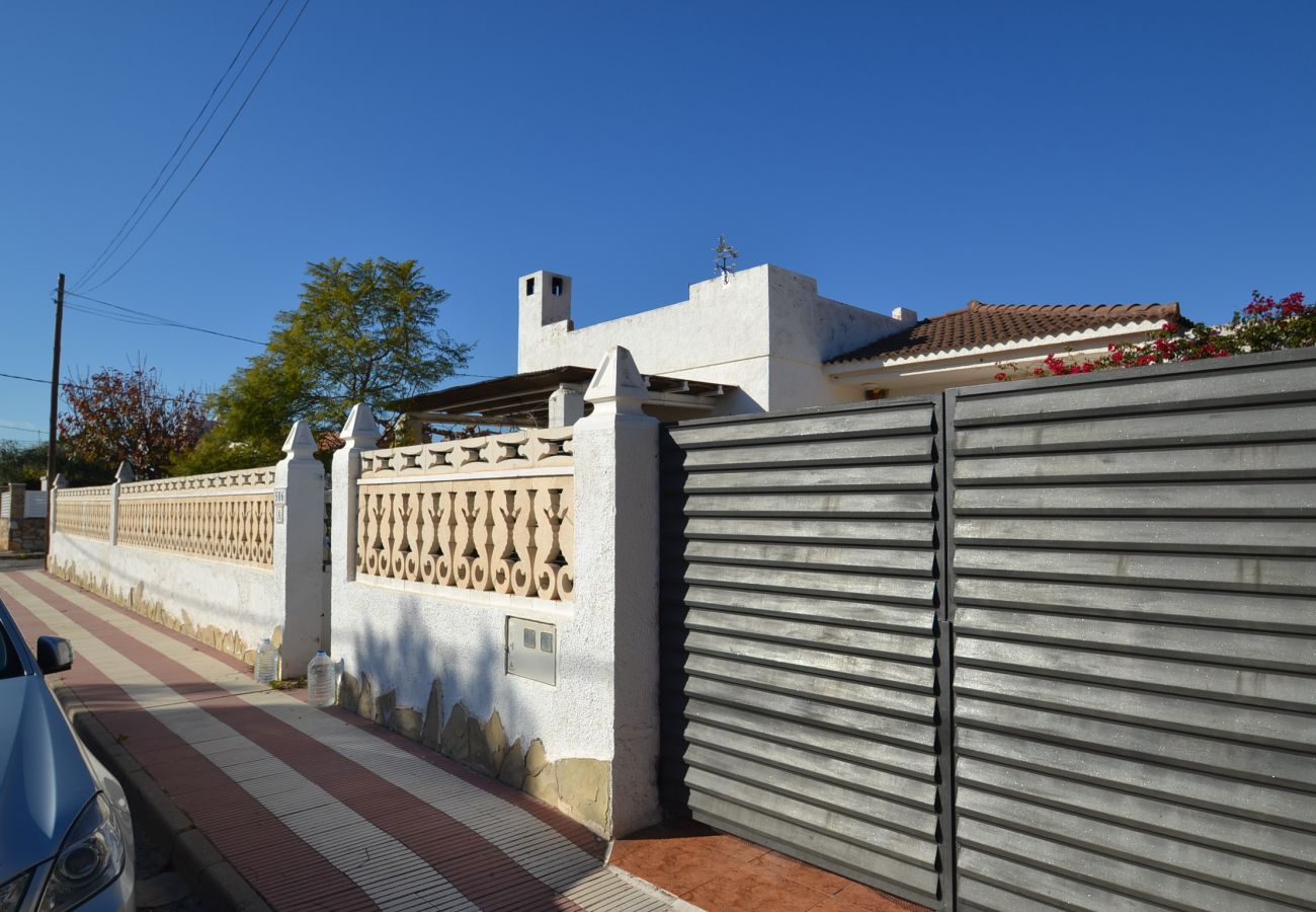 Villa in Ametlla de Mar - Villa Ametlla 11:Secure Private Pool near beaches in Las 3 Calas-Terrace with BBQ-Free Wifi