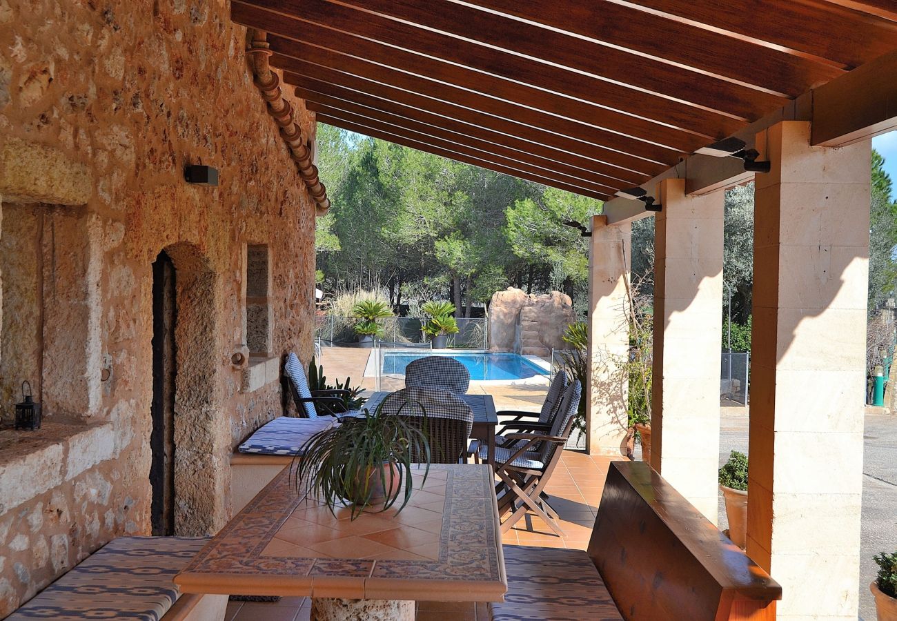 From 100 € per day you can rent your villa in MallorcaLLUIBI