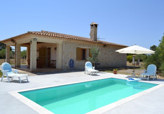 From 100 € per day you can rent your finca in Mallorca from private