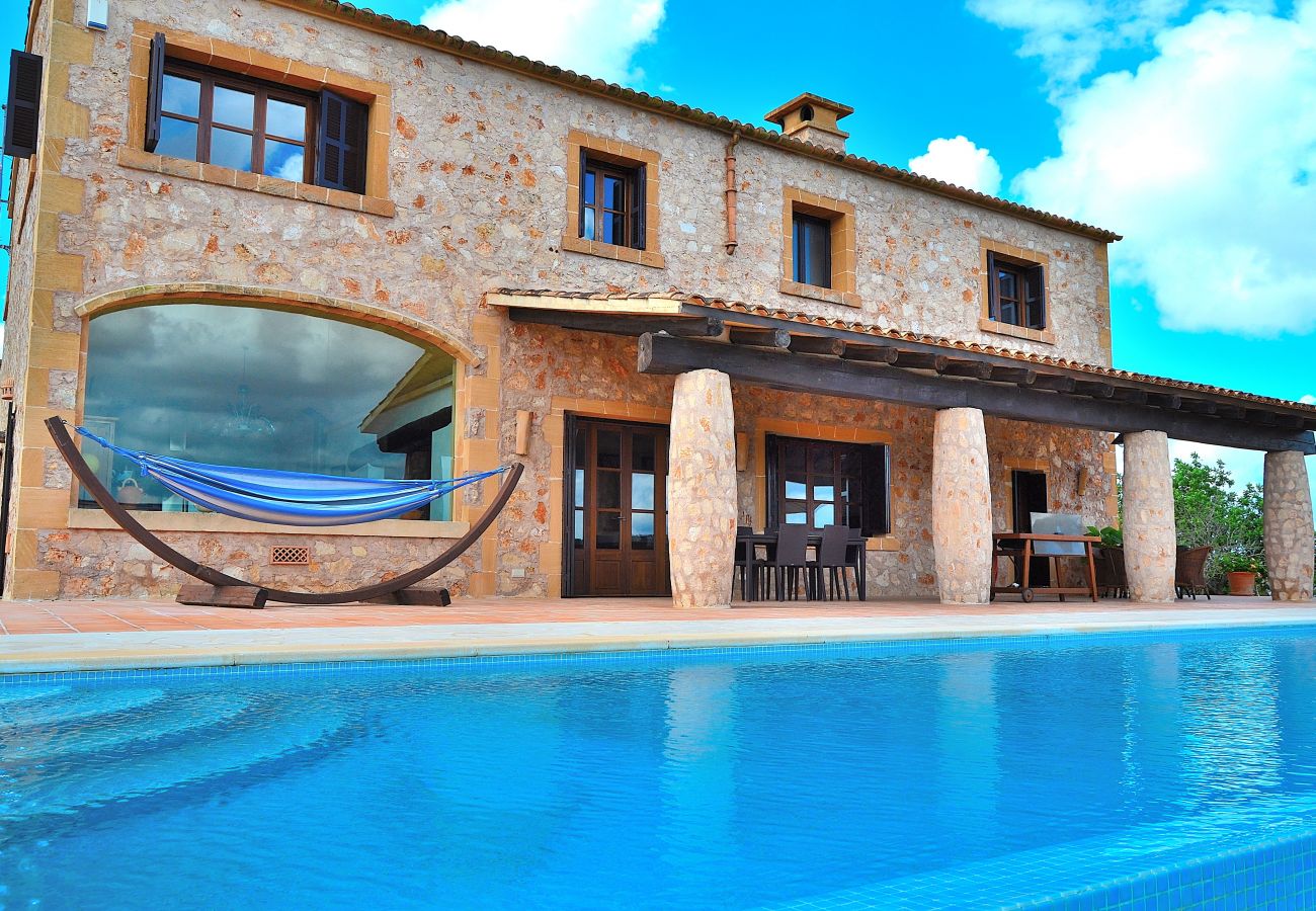 Country house in Manacor - Es Turonet majestic villa with swimming pool very close to the sea 150