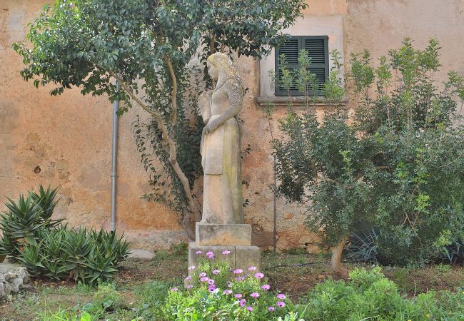 Country house in Petra - Son Perxa 216 traditional villa in nature with private pool, barbecue and WiFi