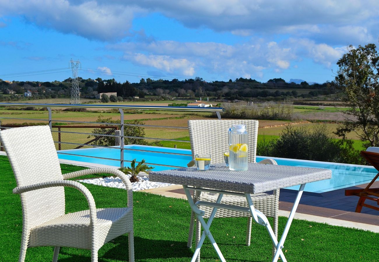 Country house in Muro - Son Butxaquí modern villa with pool with views of the countryside 215