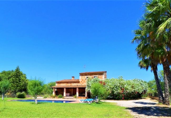 Country house in Campos - Can Toni 403 traditional finca with private pool, air-conditioning, large garden and WiFi