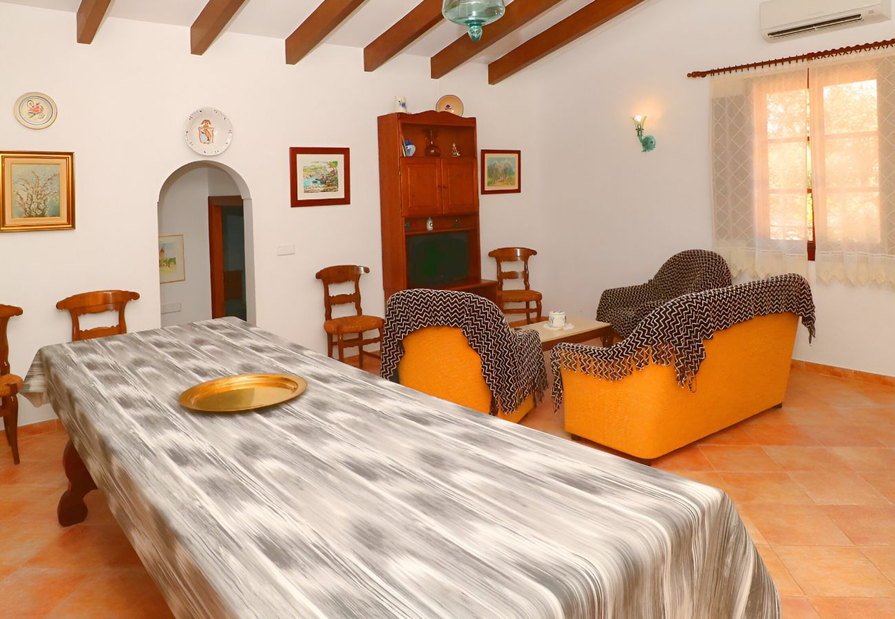 Country house in Campos - Can Crestall 414 rustic finca with private pool, air conditioning, garden and barbecue