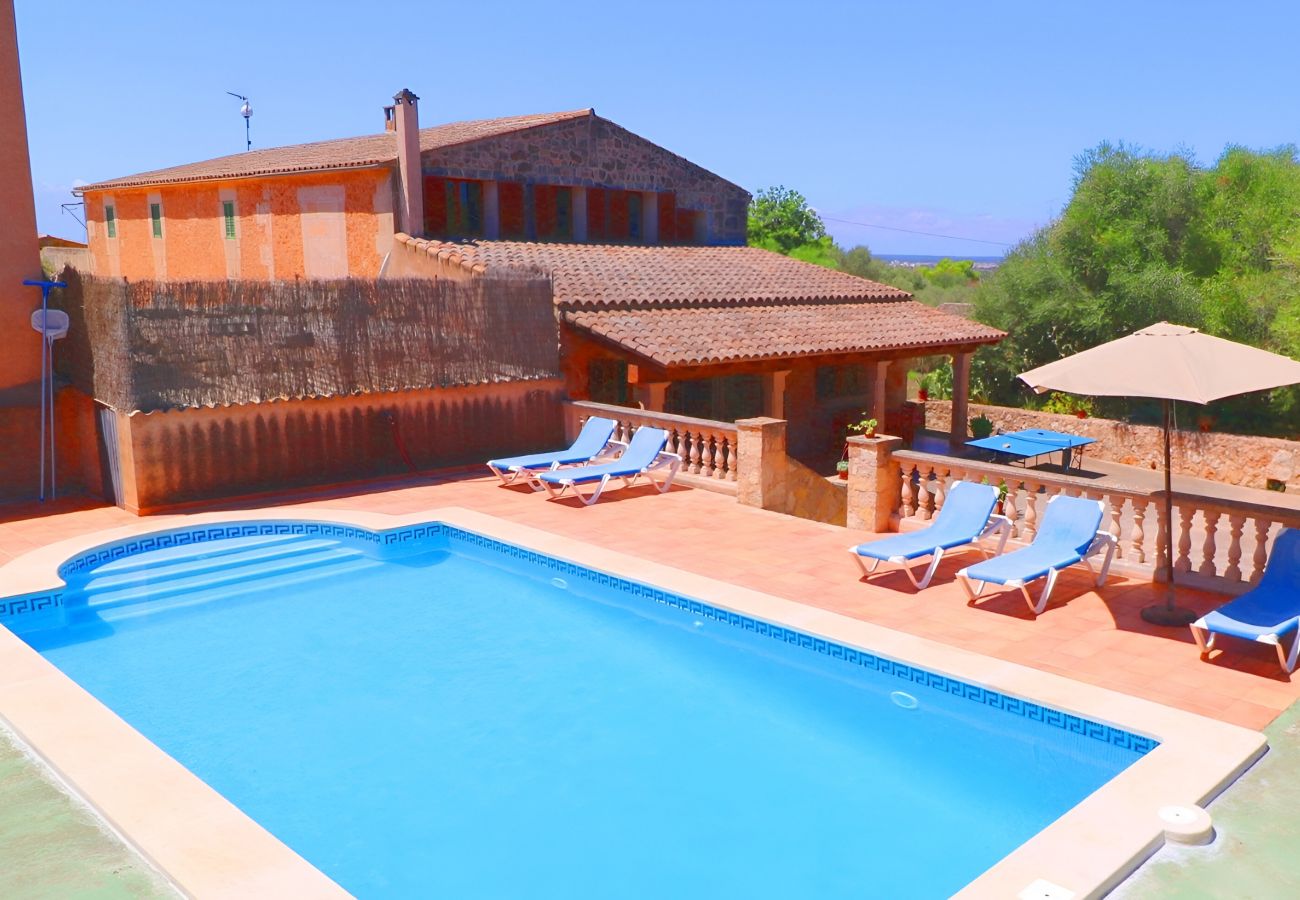 Finca for rent with pool in Mallorca