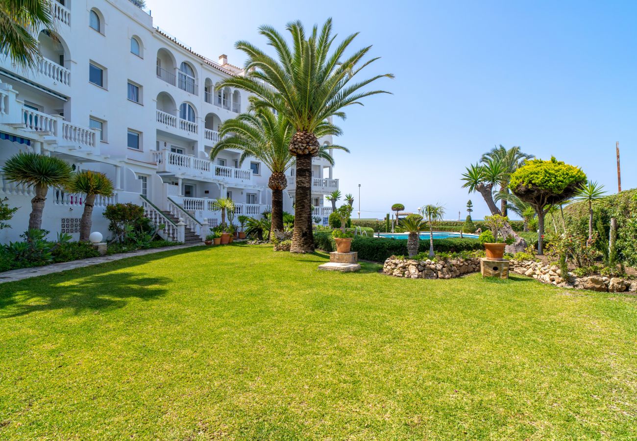 Apartment in Nerja - Apartment Stella Maris 50m from the beach