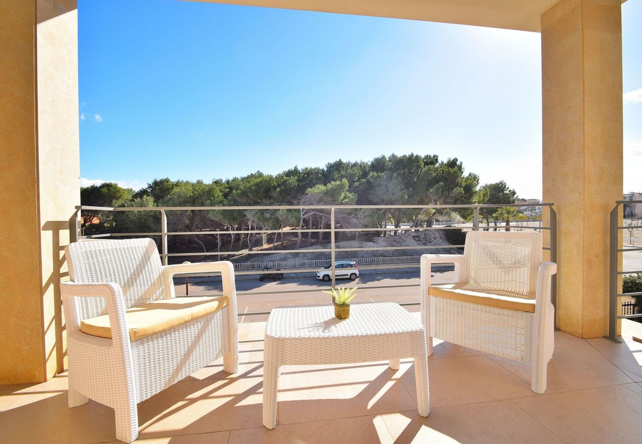terrace of the luxury villa in mallorca can picafort