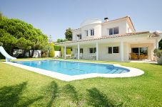 Villa in Calafell - R11 Villa for 8 people with large...