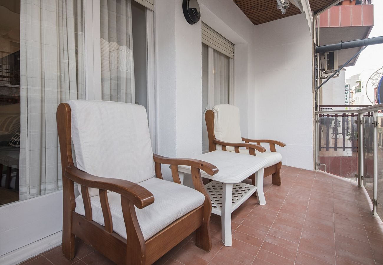 Apartment in Calafell - R68-1 Two bedroom apartment 50 m from the beach
