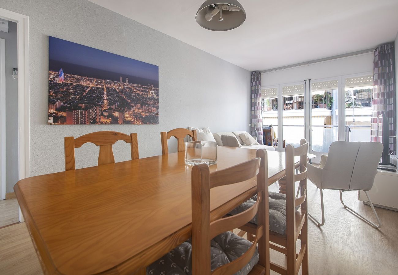 Apartment in Calafell - R68-3 Two bedroom apartment 50 m from the beachMontserrat 32