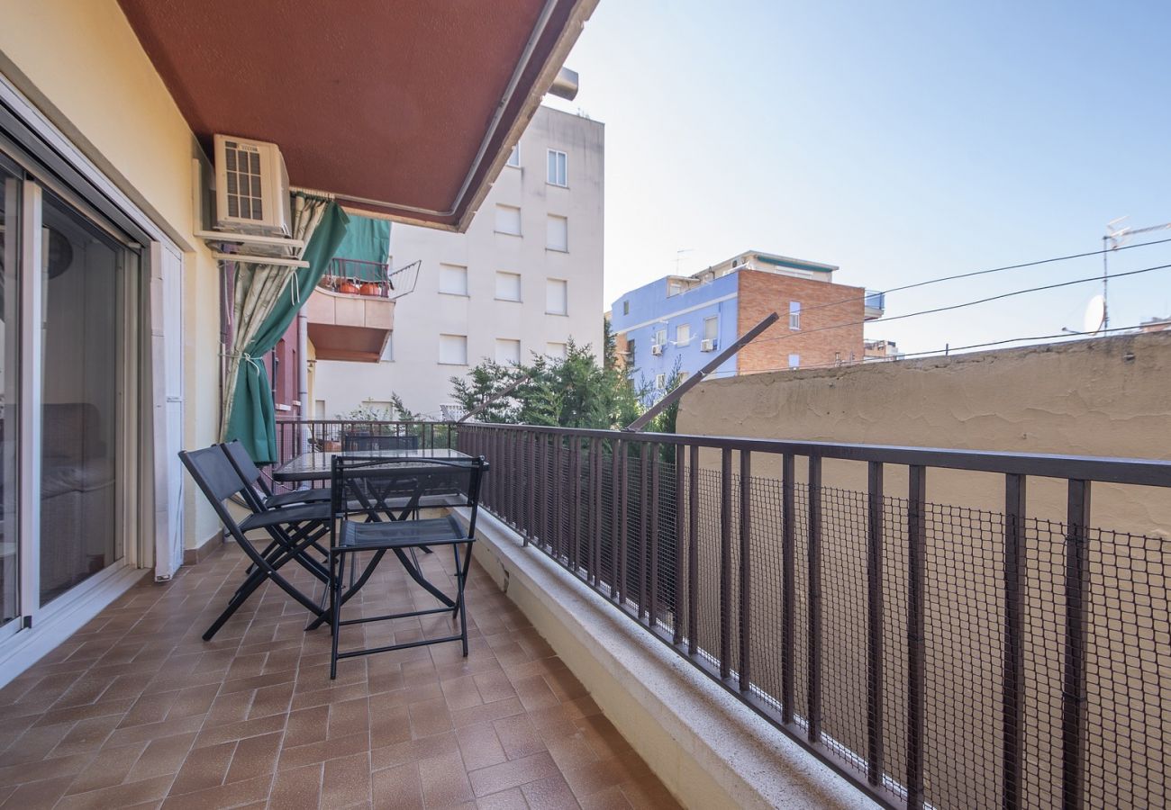 Apartment in Segur de Calafell - R96 Modern air conditioned apartment 50m from the beach