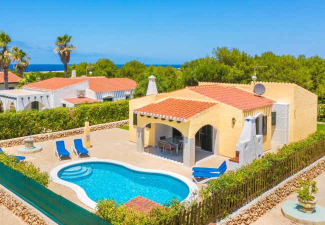 Villa/Dettached house in Cap d´Artruix - Menorca Luna