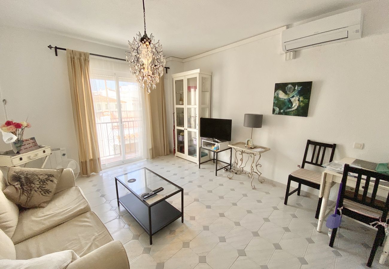 Apartment in Nerja - Apartamento Plaza Cavana