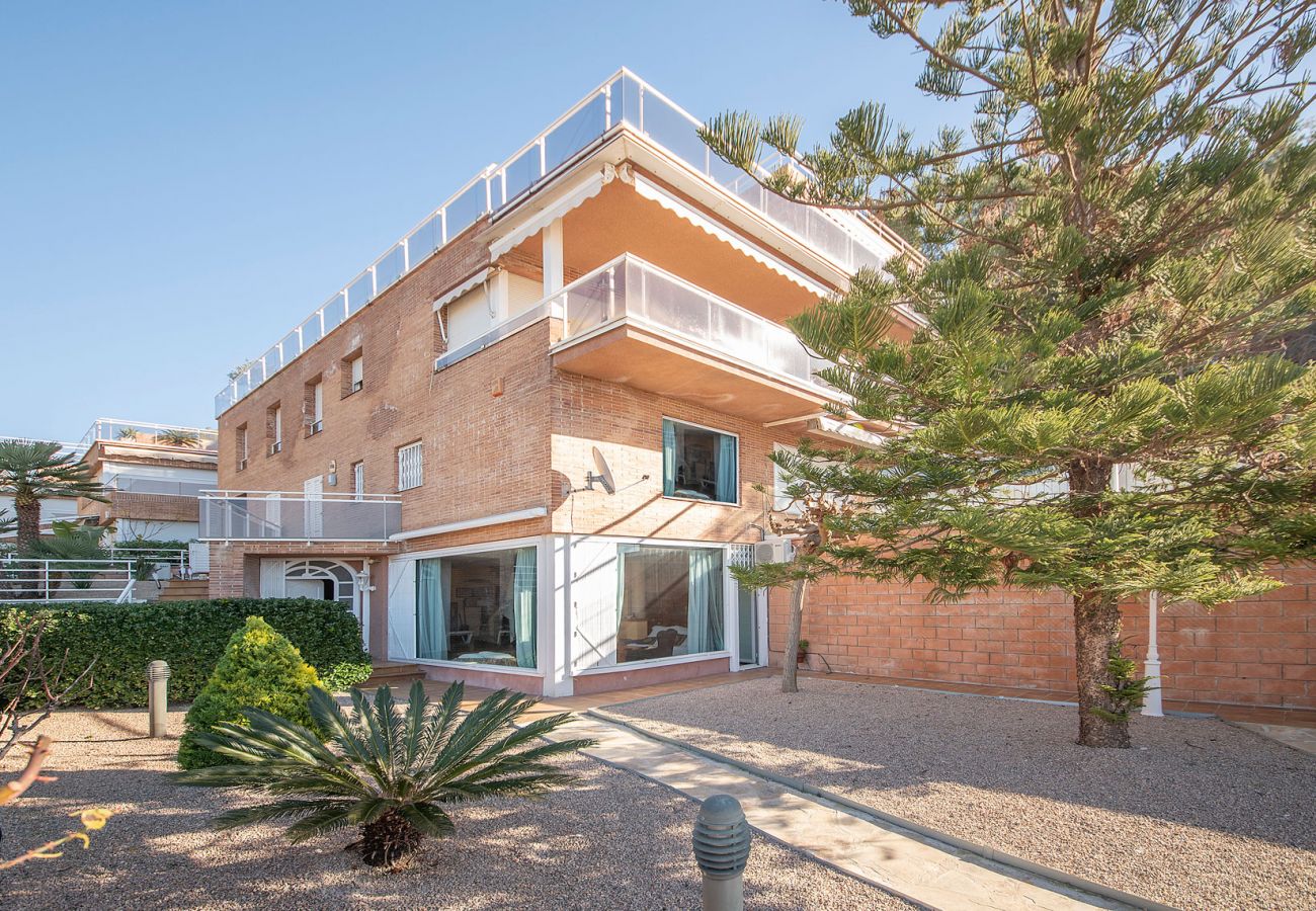 Apartment in Tarragona - TH29 Duplex apartment on the beach La Mora