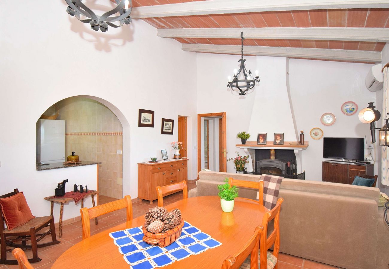 Country house in Muro - Finca with views very close to the village