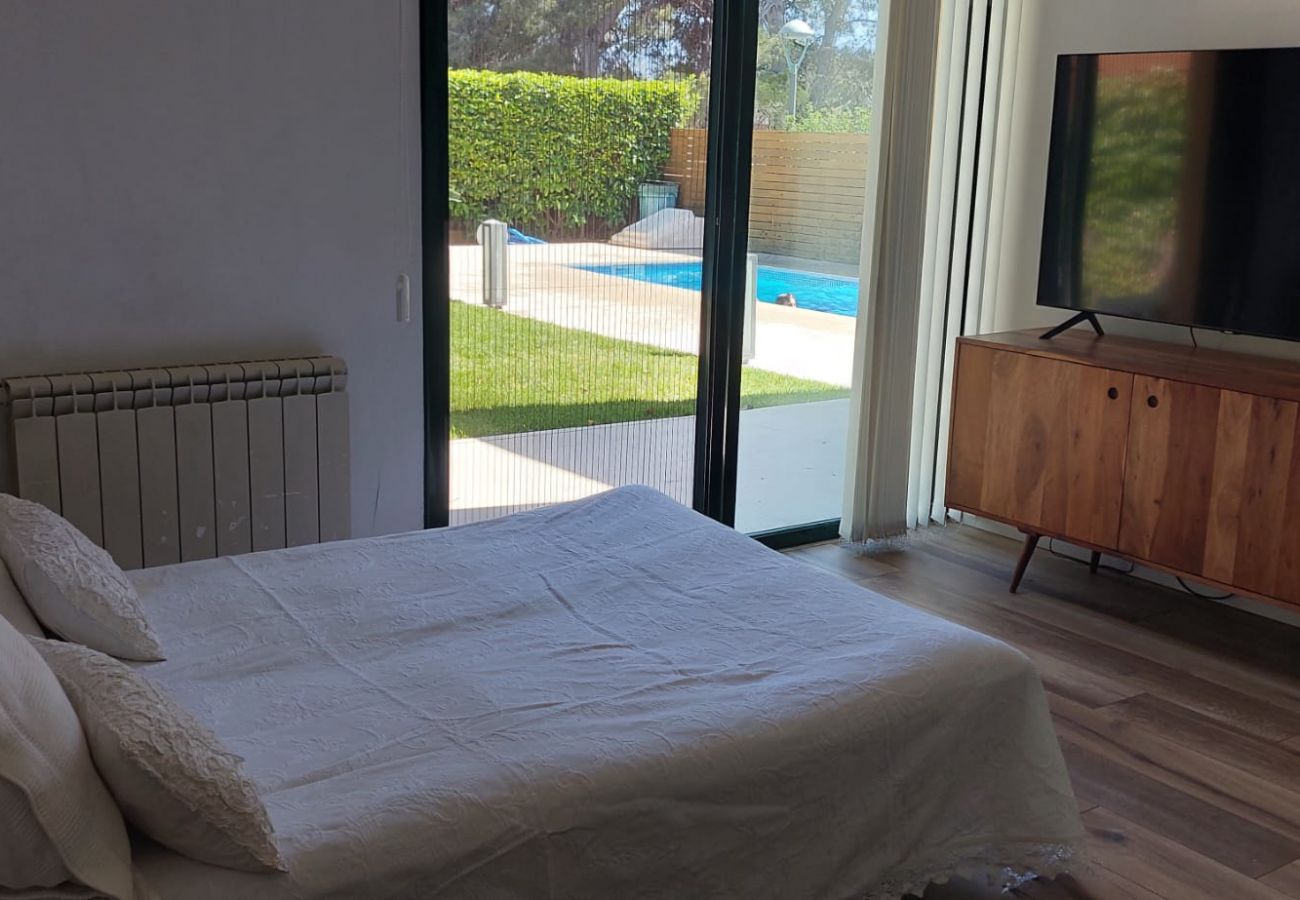 House in Tarragona - TH150 Modern House with pool in Tamarit 