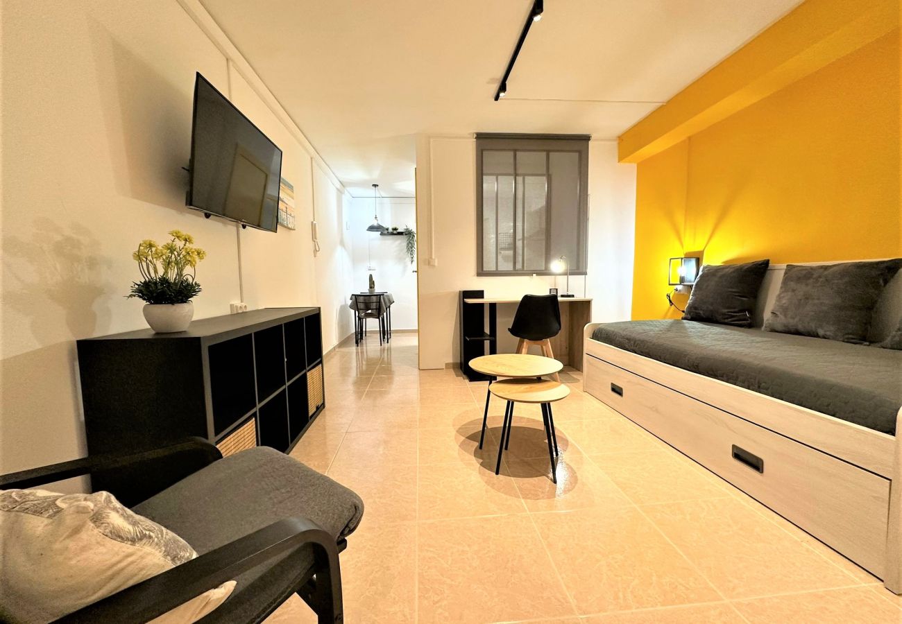 Apartment in Tarragona - TH09 Studio Cathedral
