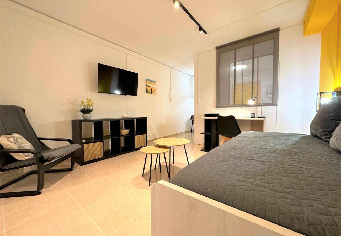 Apartment in Tarragona - TH09 Studio Cathedral