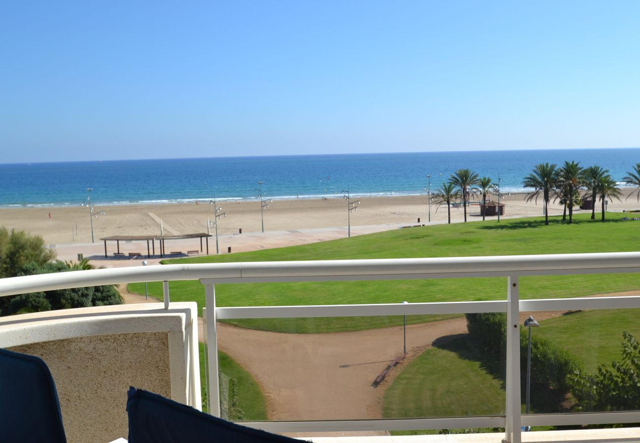Appartement à La Pineda - Marinternum R:Terrasse vue mer La Pineda-Piscine-Wifi,clim,parking,linge,satellite gratuit