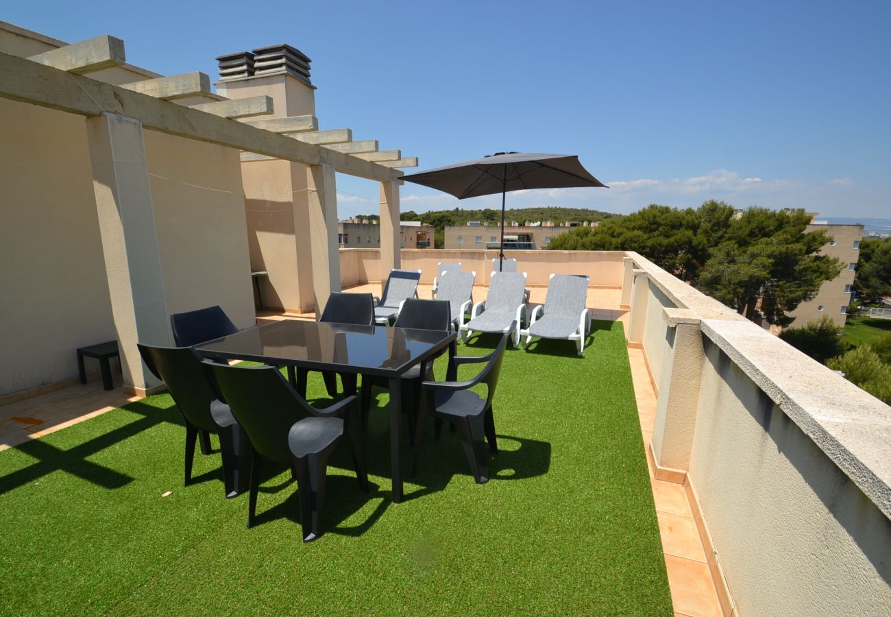 Appartement à Salou - Aqua I:Terrasse solarium privée-300m Plage-Piscines-Wifi,linge inclus