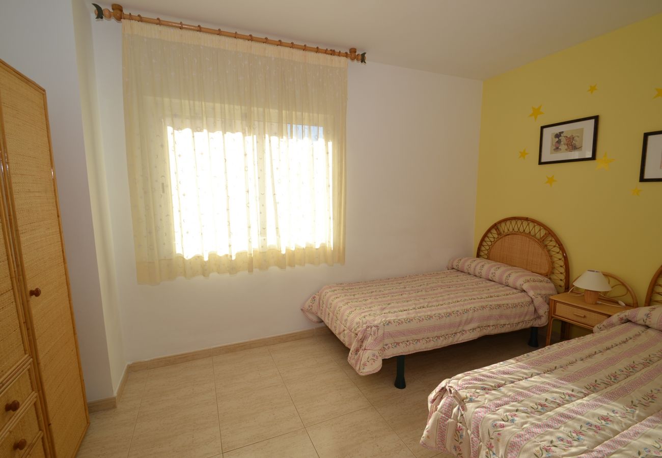 Appartement à Salou - Montserrada 3: 450m Plage La Pineda-Vues Piscine-Wifi,parking,clim,linge gratuit