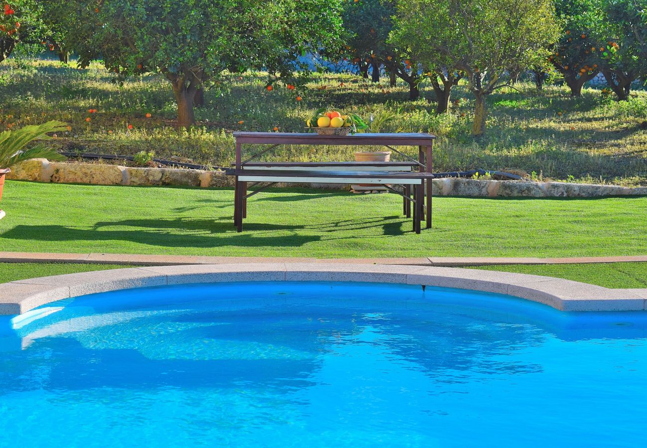 Domaine à Muro - Els Tarongers 081 fantastique finca avec piscine privée, air conditionné, terrasse et barbecue
