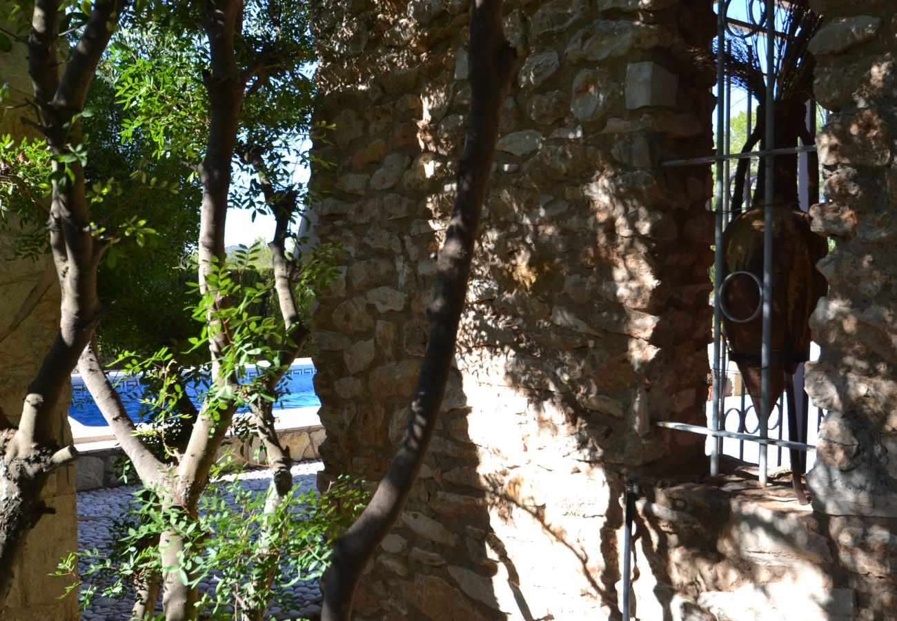 Villa à Ametlla de Mar - Villa Ametlla 35:Maison de pierre-Piscine privée