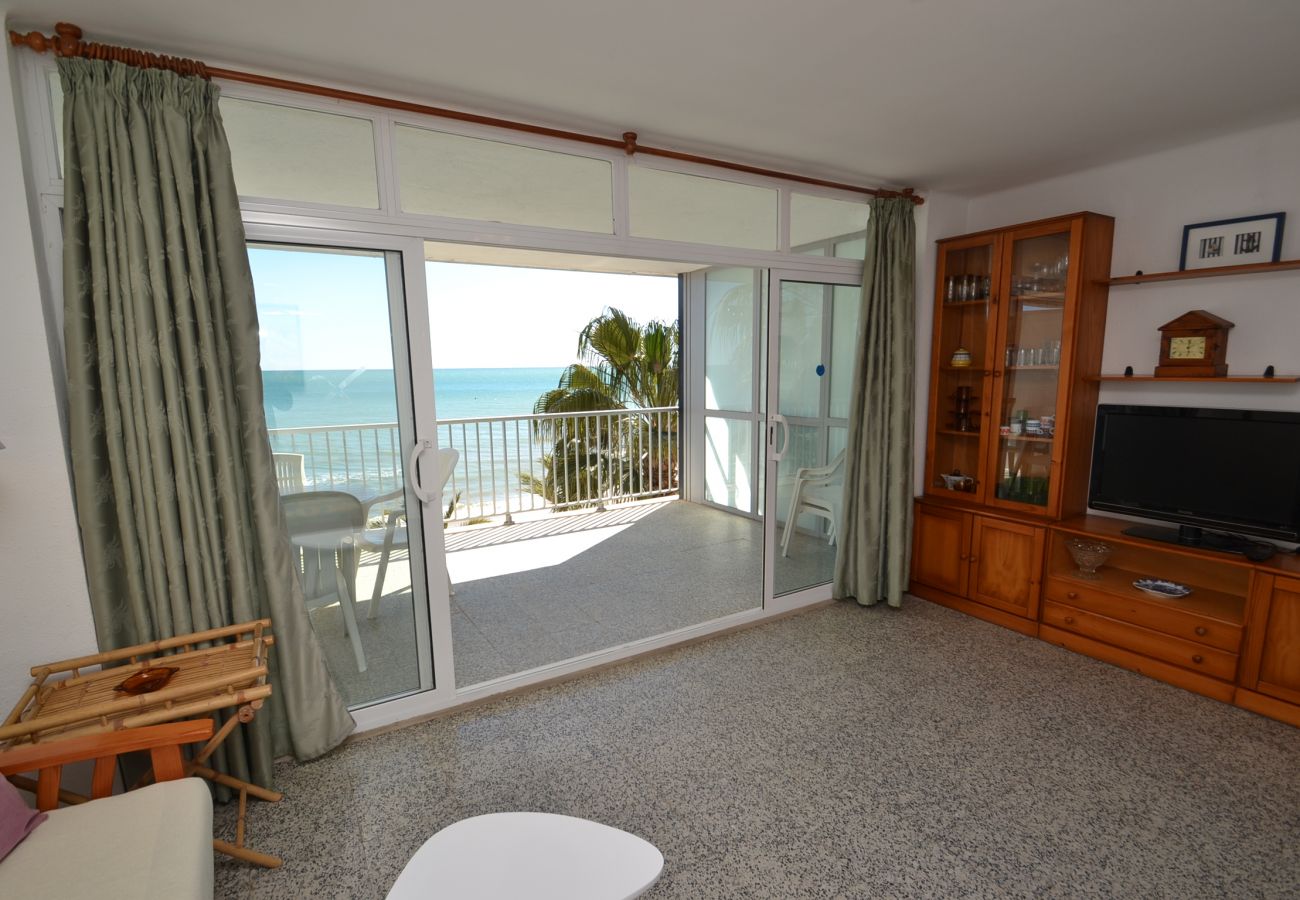 Appartement à Salou - Galaxia Mar: Terrasse face à la mer avec joli vue mer-Linge gratuit