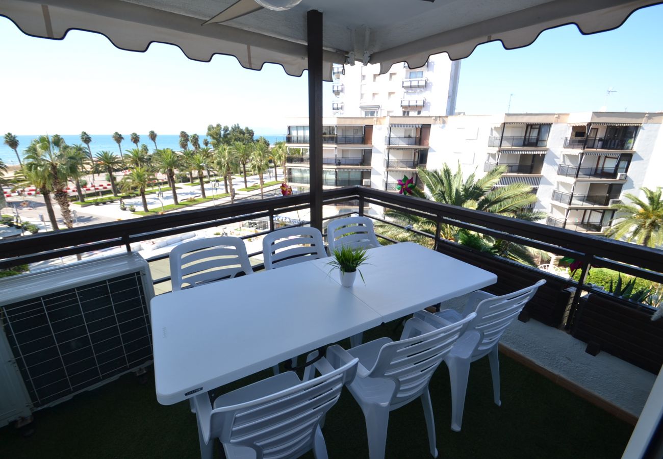 Appartement à Salou - Formentor:Terrasse vue mer-80metres plage-Clim,wifi,linge,parking gratuit