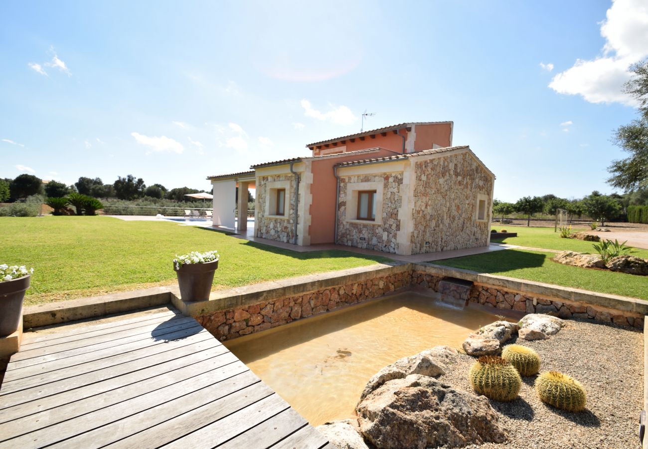 Villa à Muro - Son Morei de les Penyes 007 villa luxueuse avec piscine privée, jacuzzi, ping pong, barbecue et air conditionné