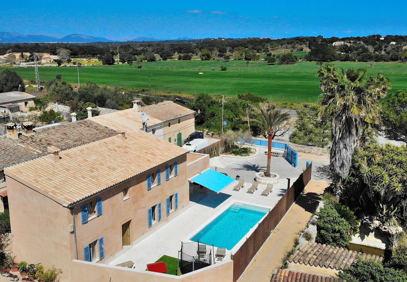 Villa à Sineu - Ca Na Rossa 009 fantastique villa avec piscine privée, barbecue, espace enfants et air conditionné