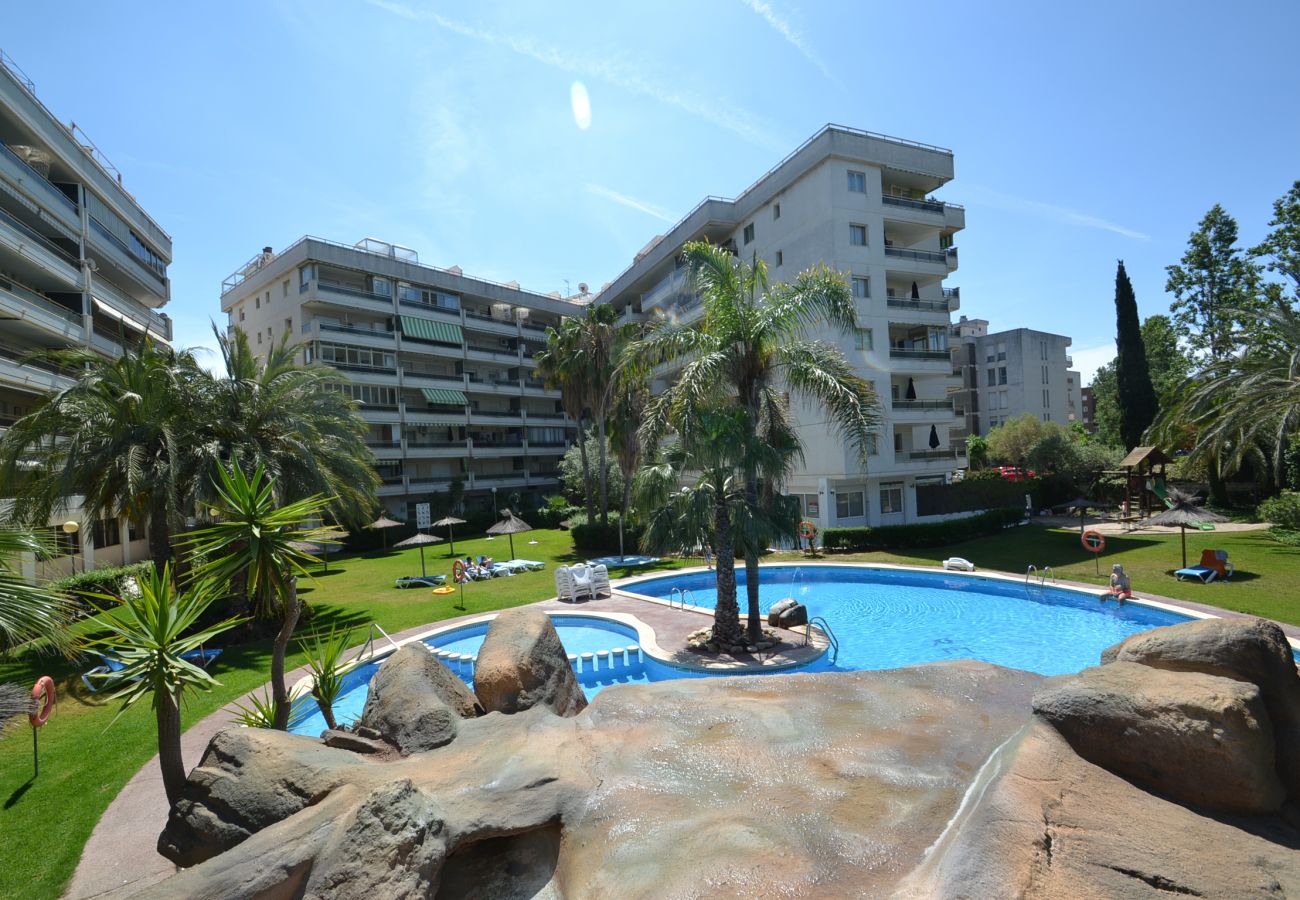 Appartement à Salou - Jardines Family 4:Centre Salou-Piscines-Proche plage-Clim,Wifi,Linge inclus