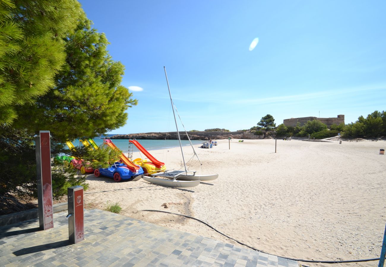 Villa à Ametlla de Mar - Villa Ametlla 12:Piscine privée securisée-Jardin & Barbecue-Proche plages Las 3 Calas-Wifi