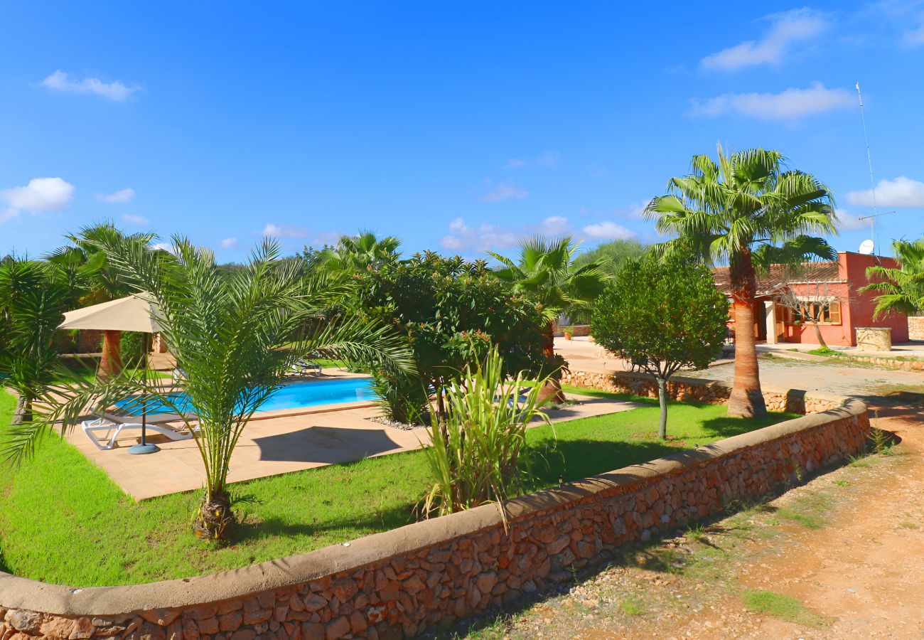 Domaine à Campos - Linda 416 villa fantastique avec piscine privée, grand jardin, barbecue et climatisation