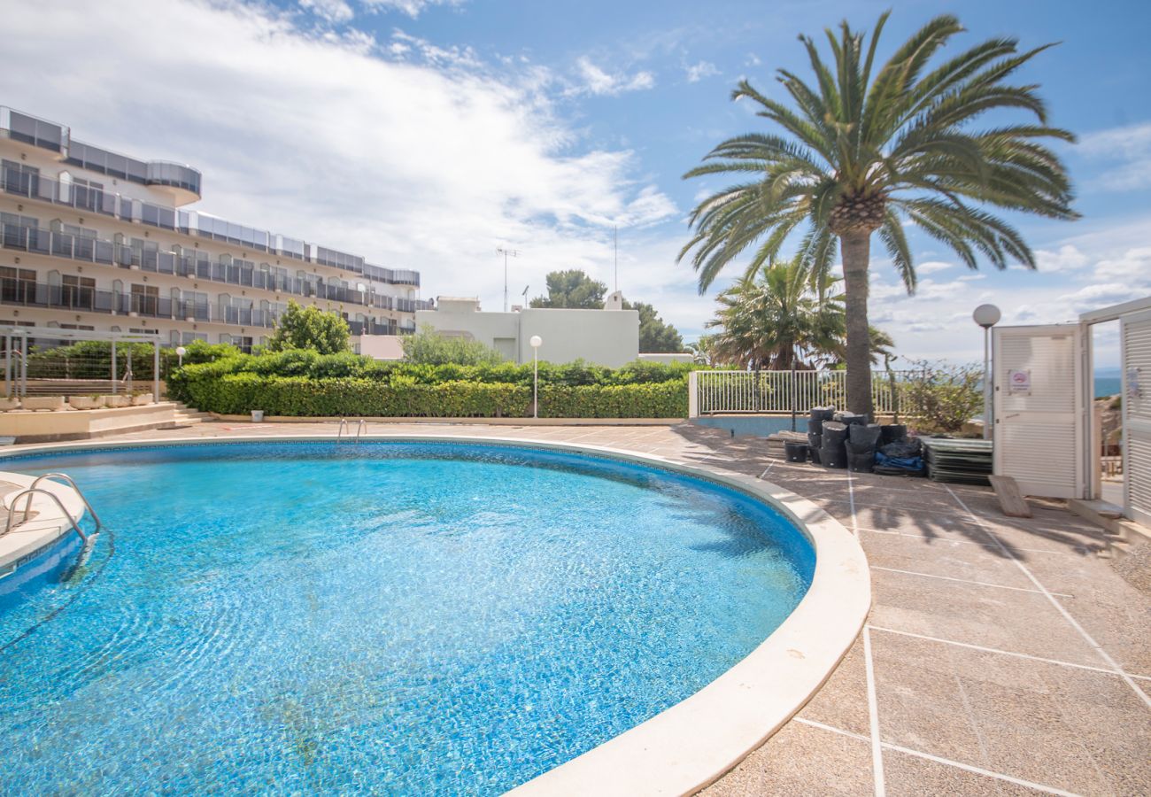 Appartement à Salou - TH135 Appartement avec piscine près de la plage