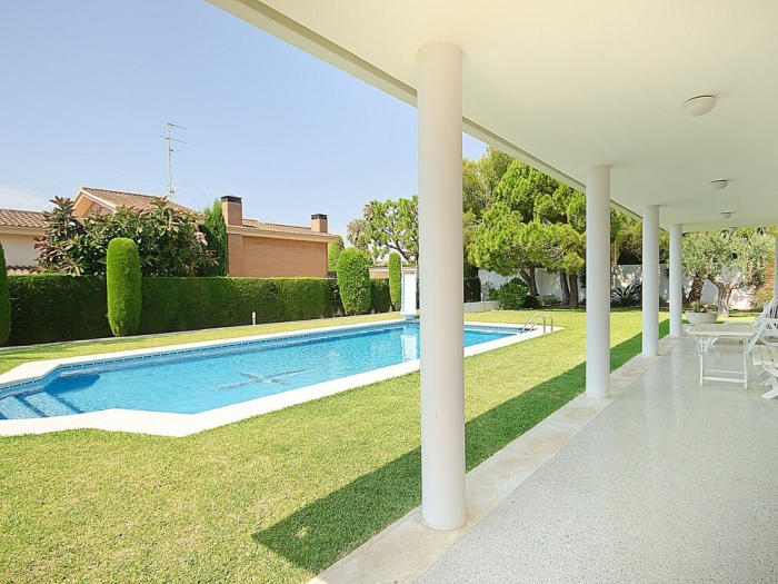 image R11 Villa Blanca Calafell 4
